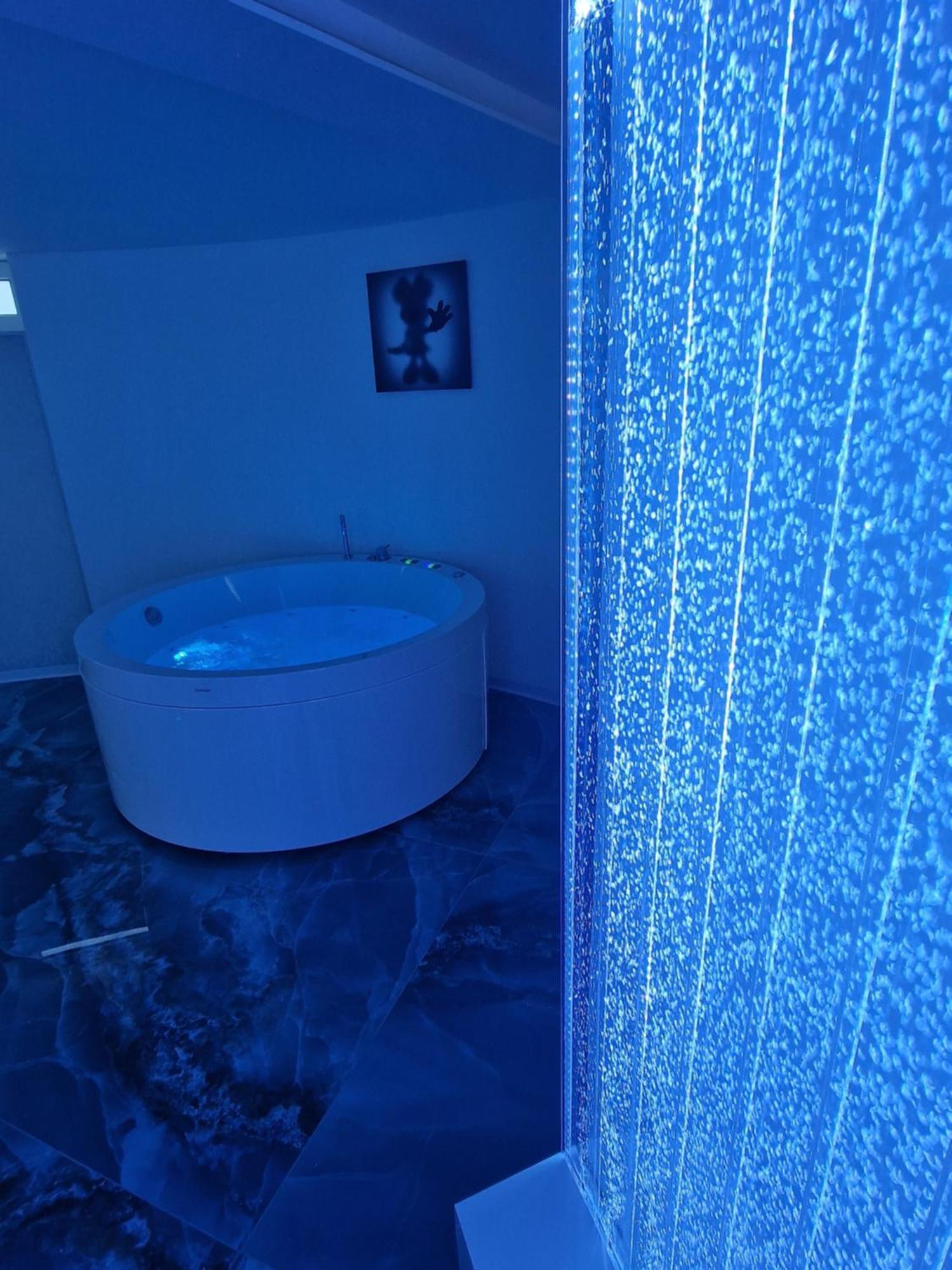 The Igloo Milano Villa Exterior photo
